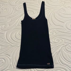 Hollister Ribbed Tank in Navy size M